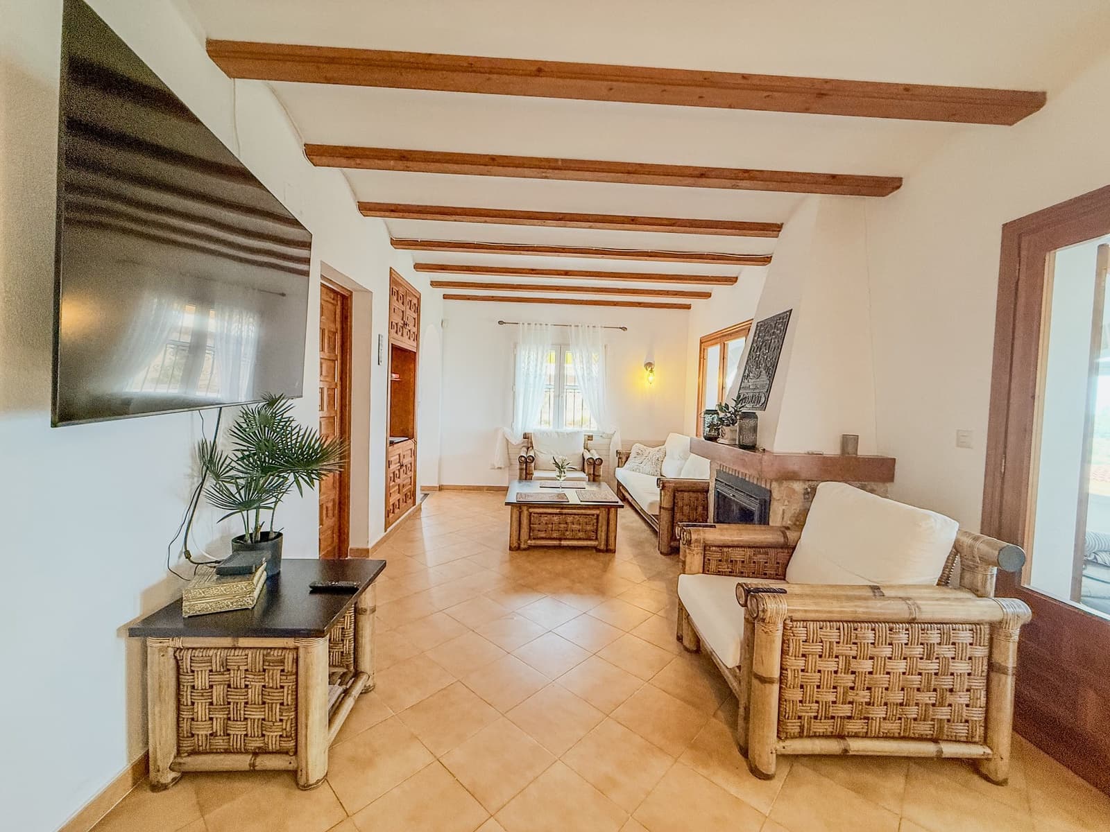 4 soveværelse Villa til salg i Denia med swimmingpool - € 595.000 (Ref: 9305052)