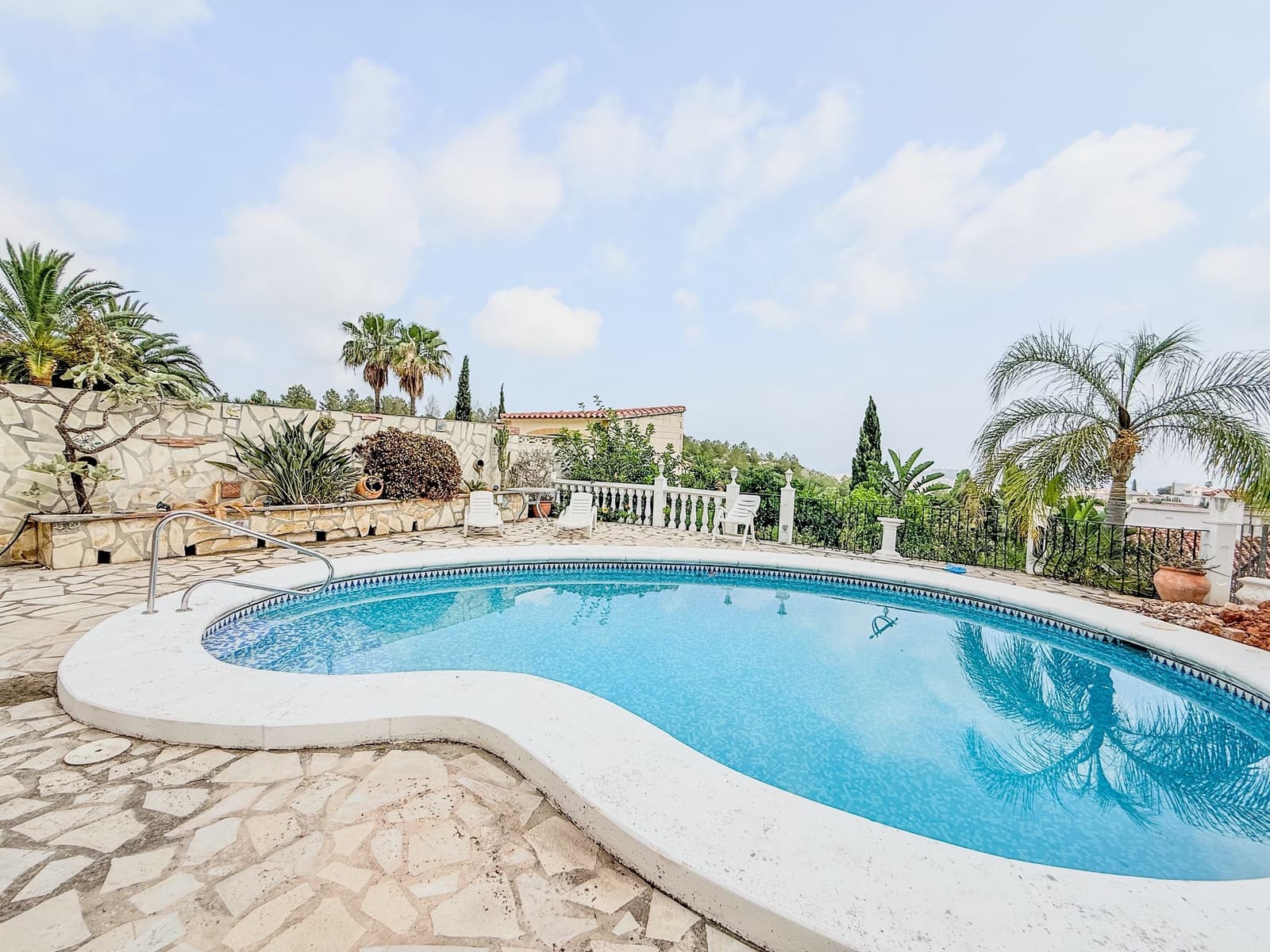 4 soveværelse Villa til salg i Denia med swimmingpool - € 595.000 (Ref: 9305052)