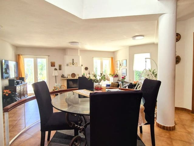 4 quarto Moradia para venda em Altea com piscina - 525 000 € (Ref: 9305058)