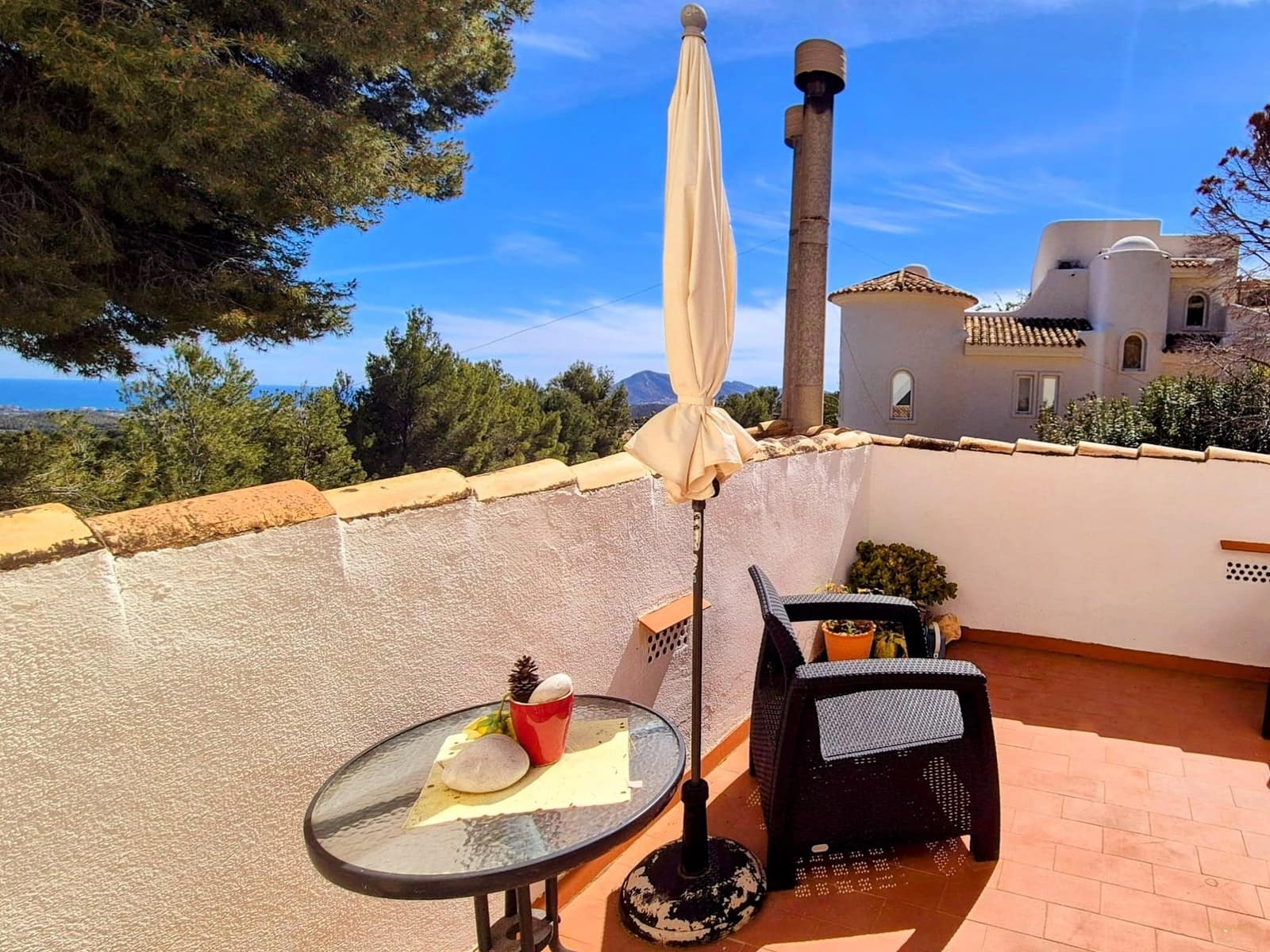 4 bedroom Villa for sale in Altea with pool - € 525,000 (Ref: 9305058)