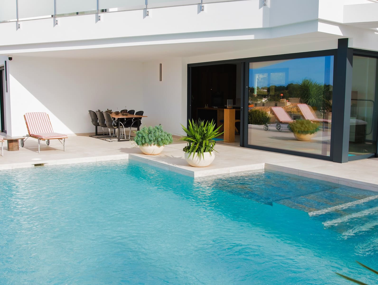 4 makuuhuone Huvila myytävänä paikassa Denia mukana uima-altaan - 1 190 000 € (Ref: 9305060)