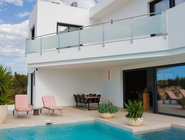 4 makuuhuone Huvila myytävänä paikassa El Montgó, Dénia mukana uima-altaan - 1 190 000 € (Ref: 9305060)