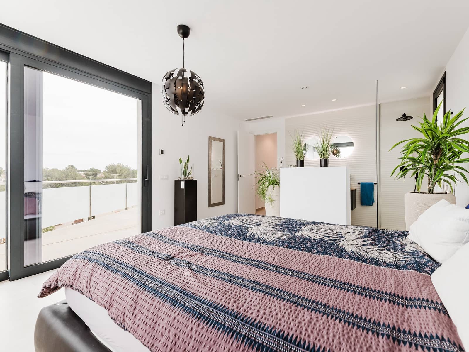 4 makuuhuone Huvila myytävänä paikassa Denia mukana uima-altaan - 1 190 000 € (Ref: 9305060)