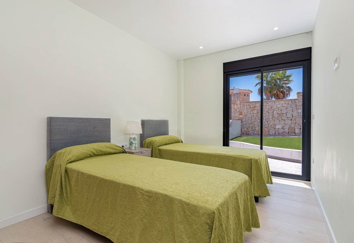 4 slaapkamer Villa te koop in Cumbre del Sol met zwembad - € 1.150.000 (Ref: 9305061)