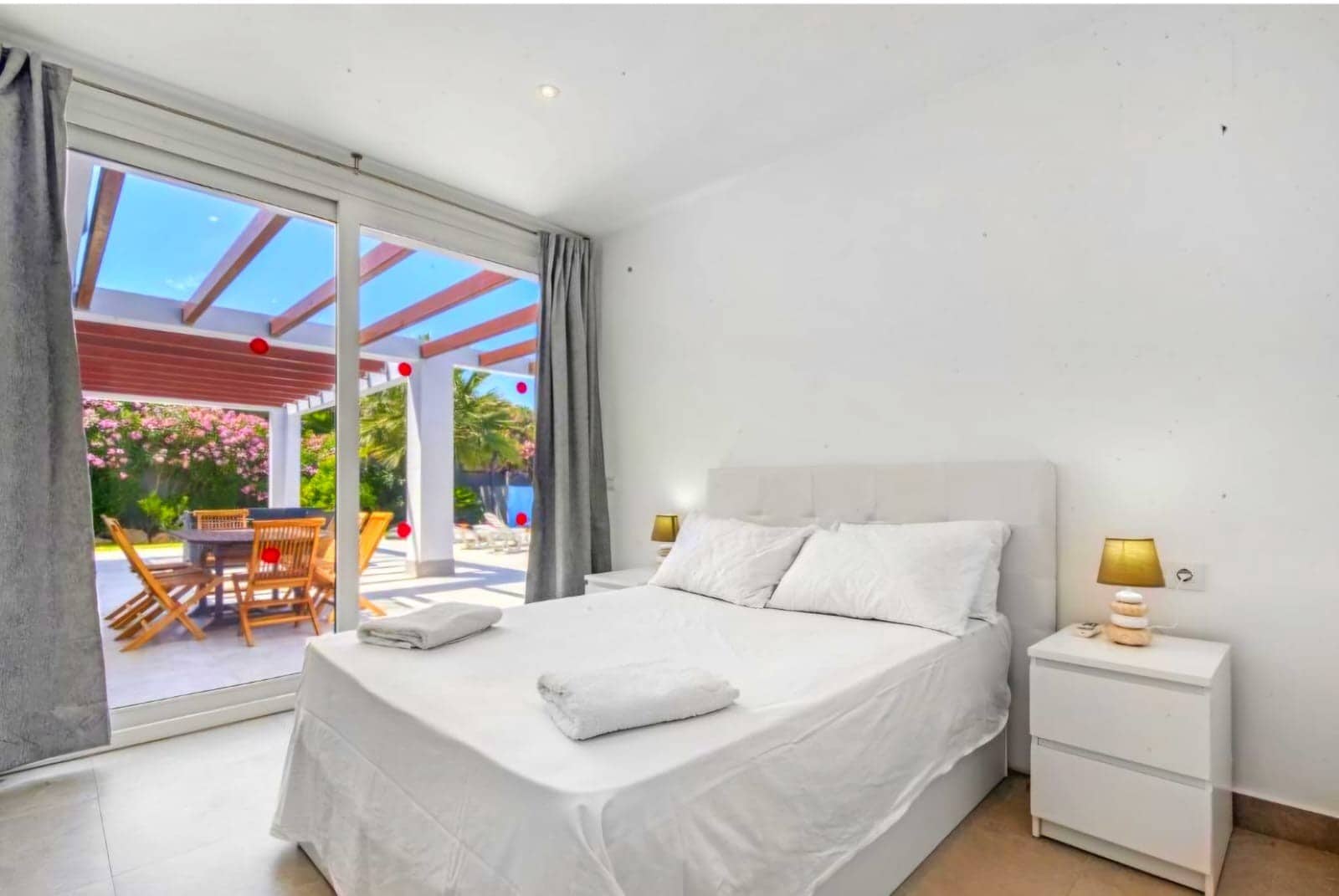 5 Zimmer Villa zu verkaufen in Javea / Xabia mit Pool - 1.200.000 € (Ref: 9305062)