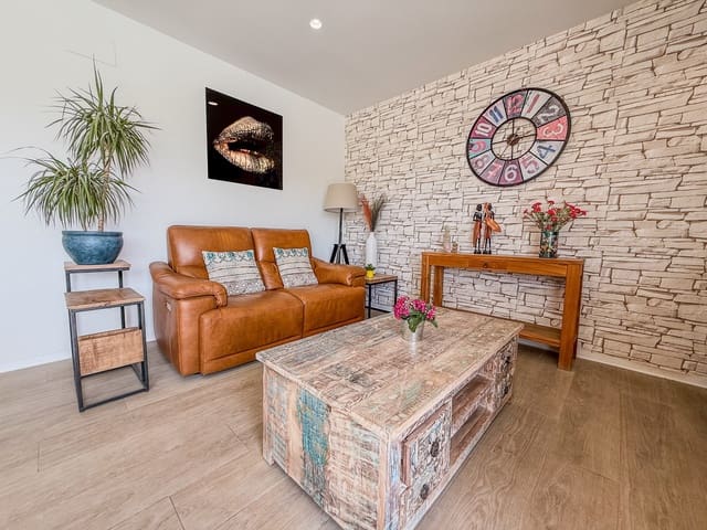 3 makuuhuone Huvila myytävänä paikassa Balcón de Finestrat - Terra Marina, Finestrat mukana uima-altaan - 675 000 € (Ref: 9305063)