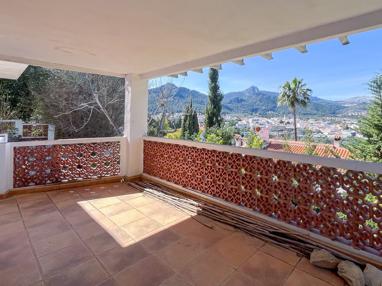 4 slaapkamer Villa te koop in Orba - € 249.000 (Ref: 9305067)