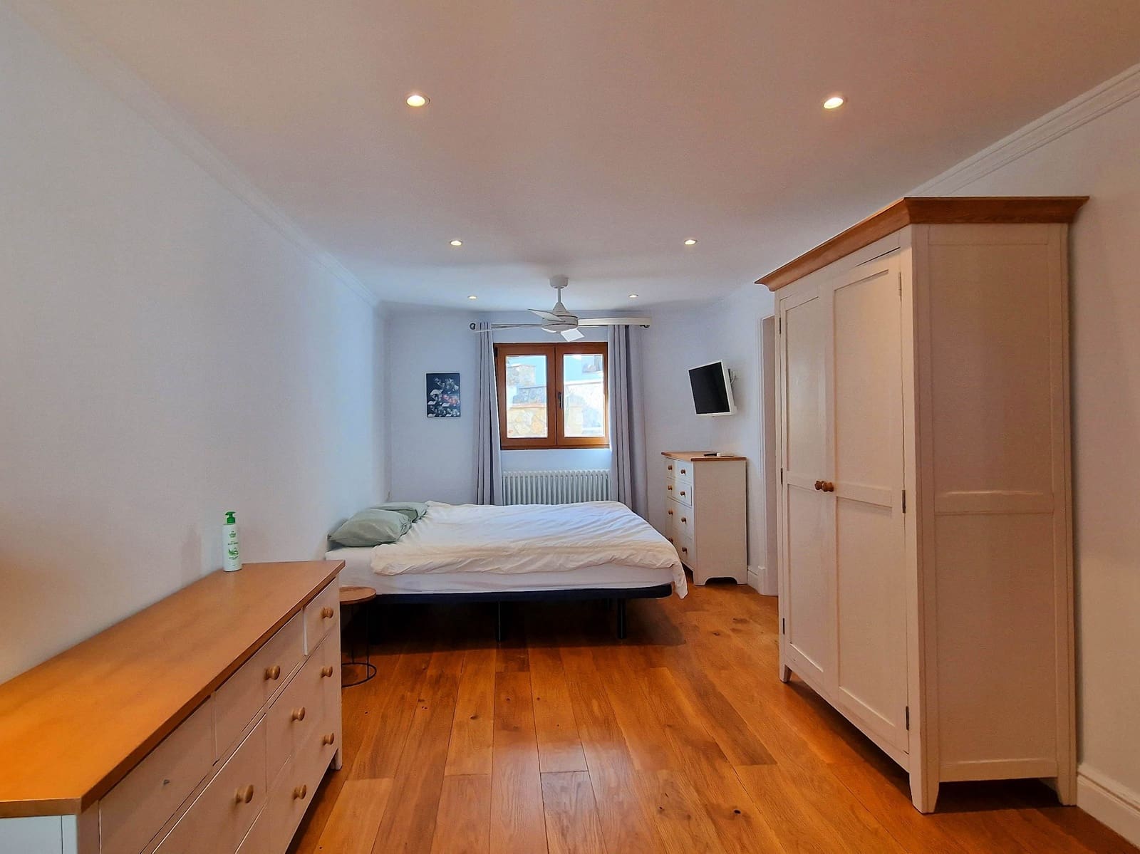 5 slaapkamer Villa te koop in Orba met zwembad - € 645.000 (Ref: 9305071)