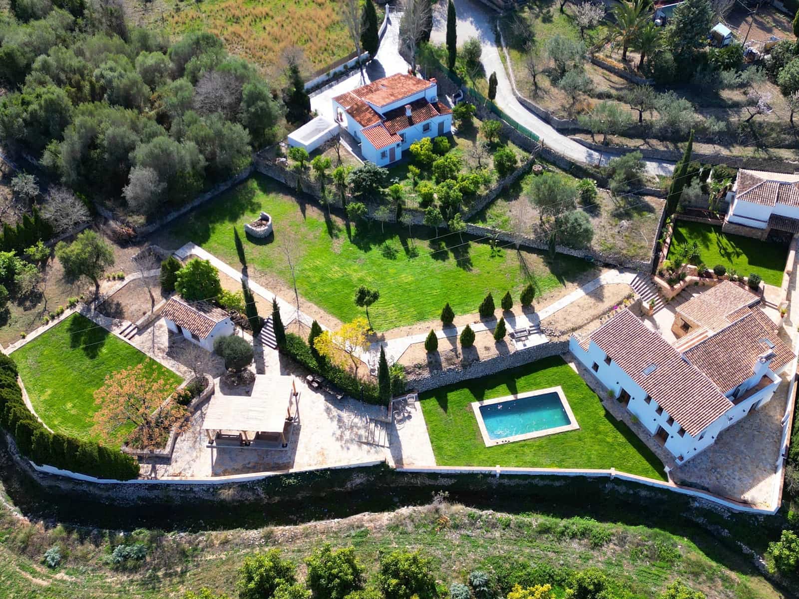 5 slaapkamer Villa te koop in Orba met zwembad - € 645.000 (Ref: 9305071)