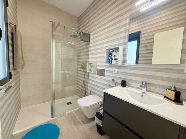 3 slaapkamer Villa te koop in Els Poblets met zwembad - € 645.000 (Ref: 9305073)