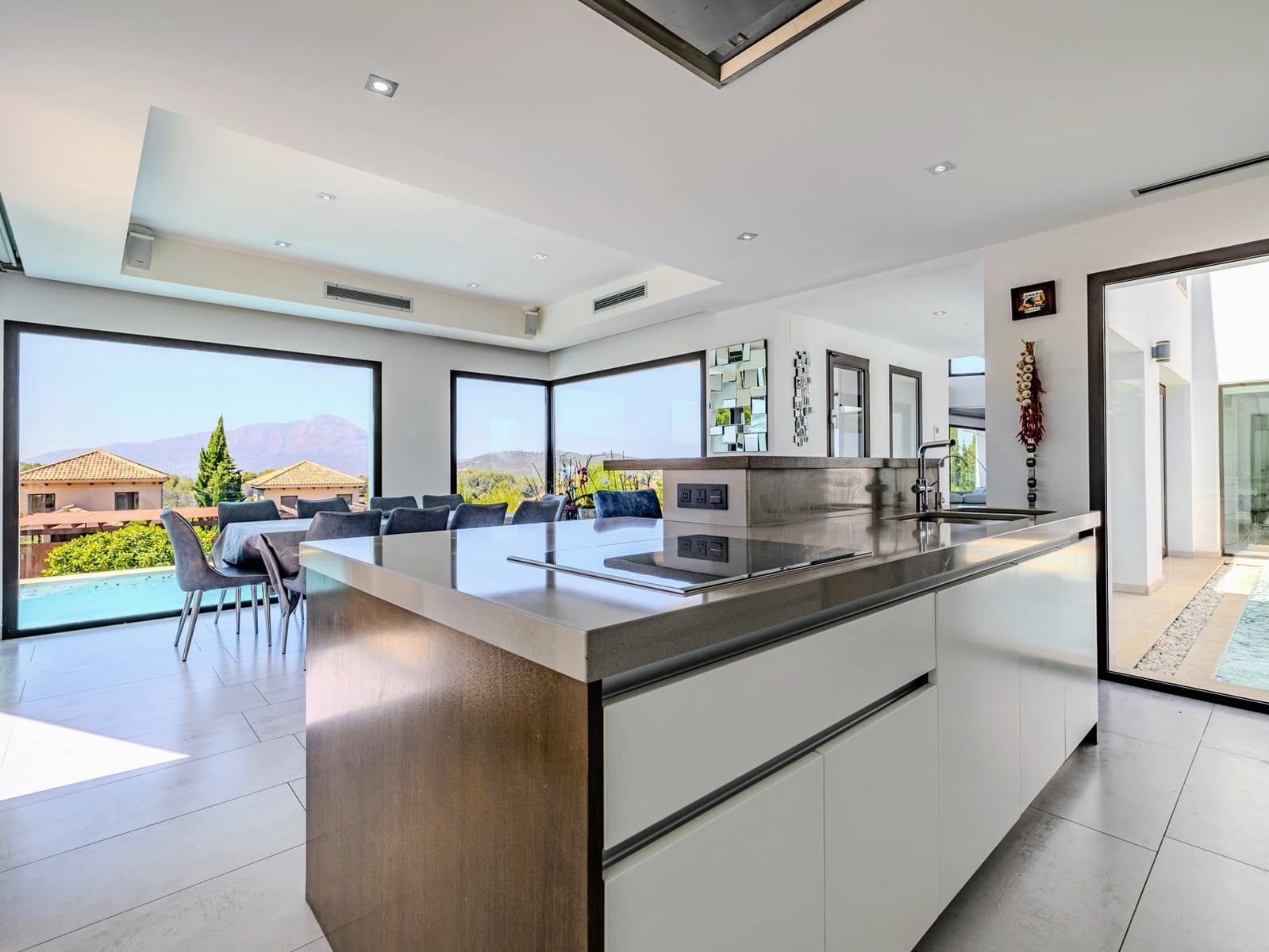 5 makuuhuone Huvila myytävänä paikassa Javea / Xabia mukana uima-altaan - 2 350 000 € (Ref: 9305080)