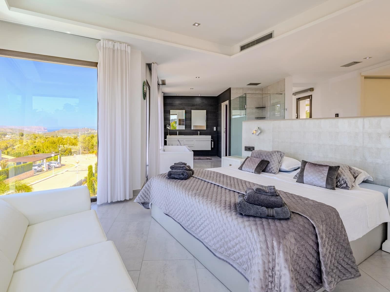 5 makuuhuone Huvila myytävänä paikassa Javea / Xabia mukana uima-altaan - 2 350 000 € (Ref: 9305080)