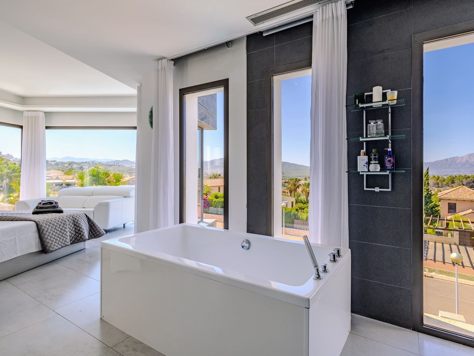 5 makuuhuone Huvila myytävänä paikassa Javea / Xabia mukana uima-altaan - 2 350 000 € (Ref: 9305080)