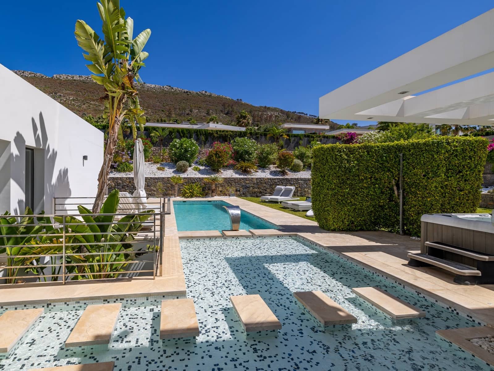 5 makuuhuone Huvila myytävänä paikassa Javea / Xabia mukana uima-altaan - 2 350 000 € (Ref: 9305080)