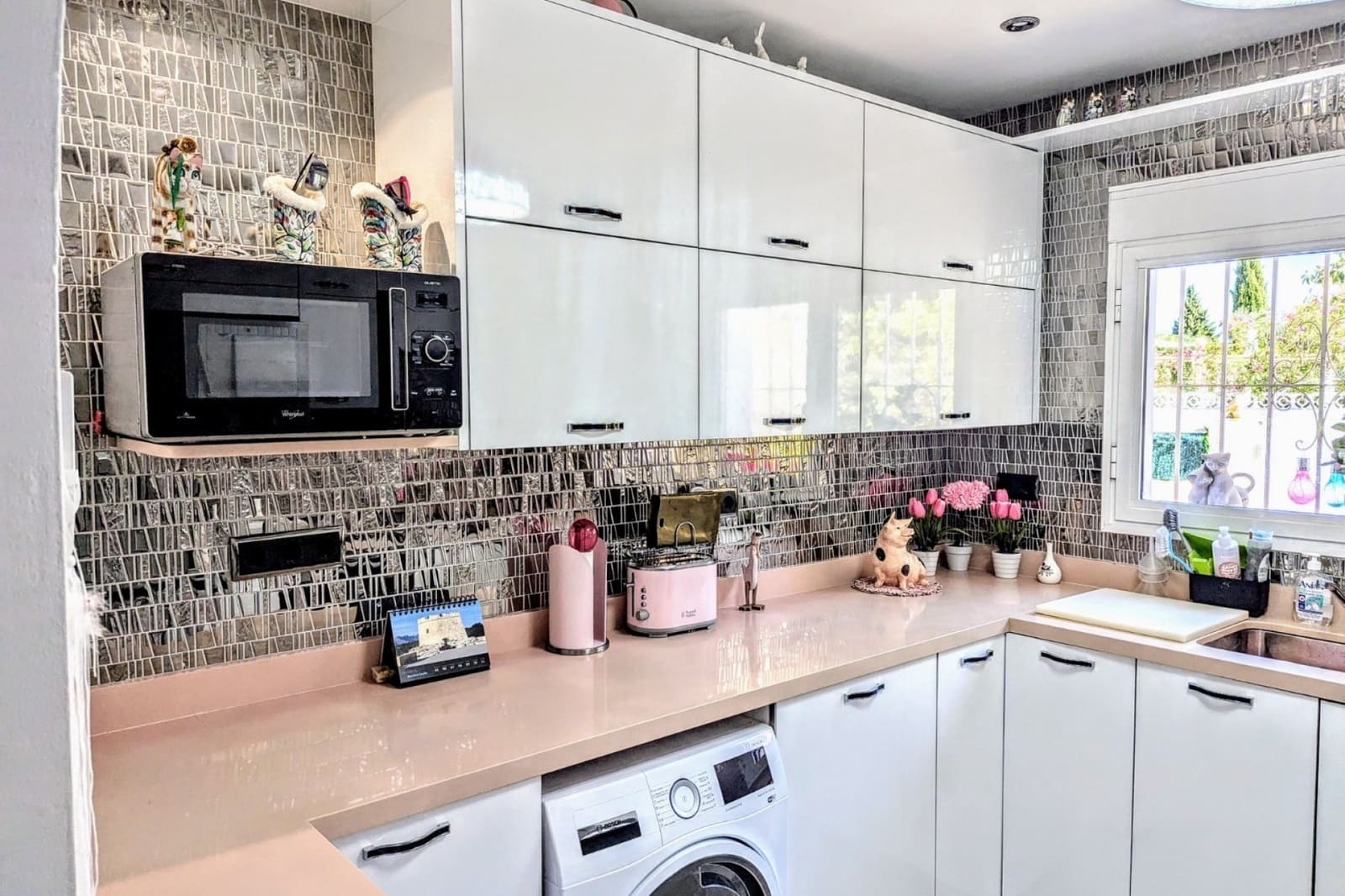 4 makuuhuone Huvila myytävänä paikassa Benissa mukana uima-altaan - 895 000 € (Ref: 9305081)