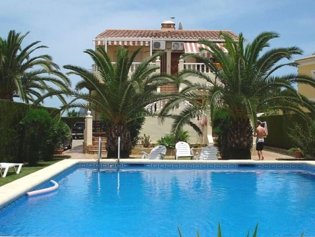 1 bedroom Apartment for sale in Oliva Pueblo, Oliva with pool - € 165,000 (Ref: 9306311)
