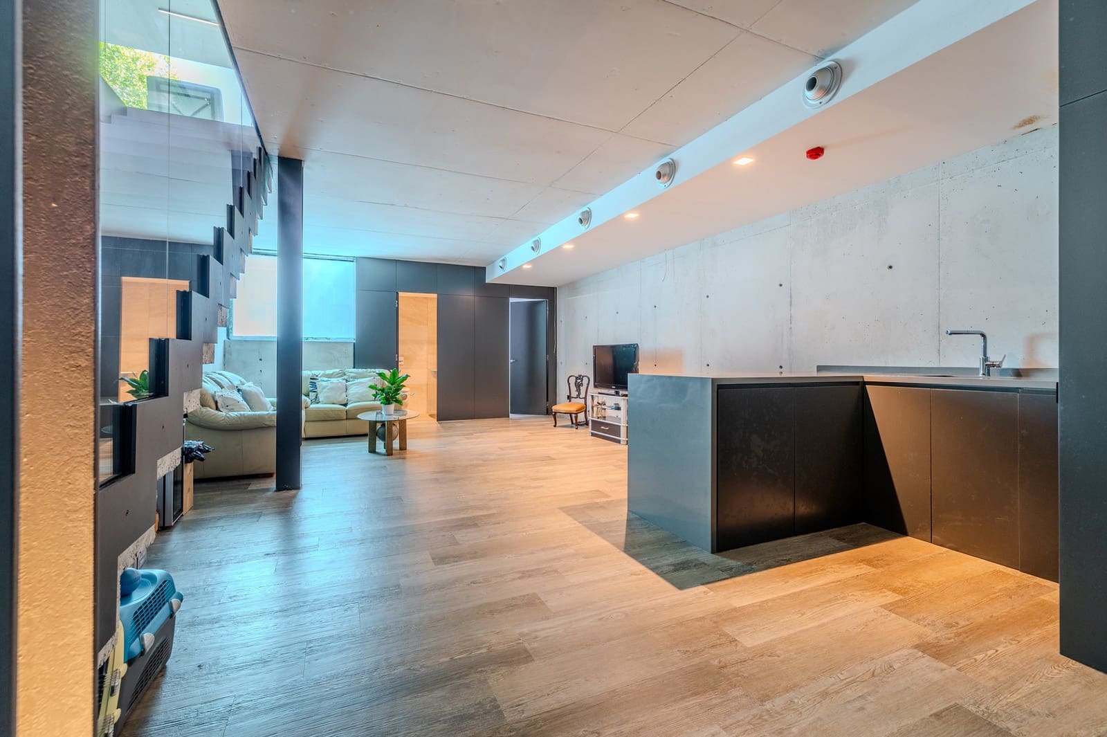 Chalet de 3 habitaciones en Oliva en venta con piscina - 697.000 € (Ref: 9306312)