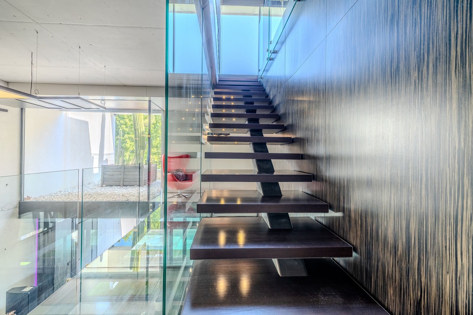 Chalet de 3 habitaciones en Oliva en venta con piscina - 697.000 € (Ref: 9306312)