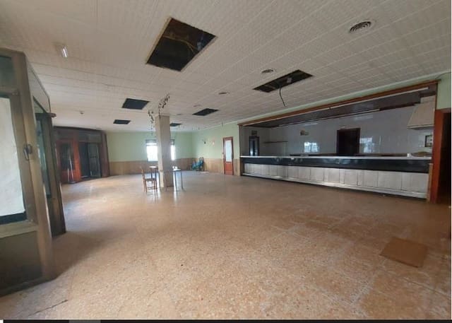 5 bedroom Townhouse for sale in La Font d'En Carròs - € 262,000 (Ref: 9306314)