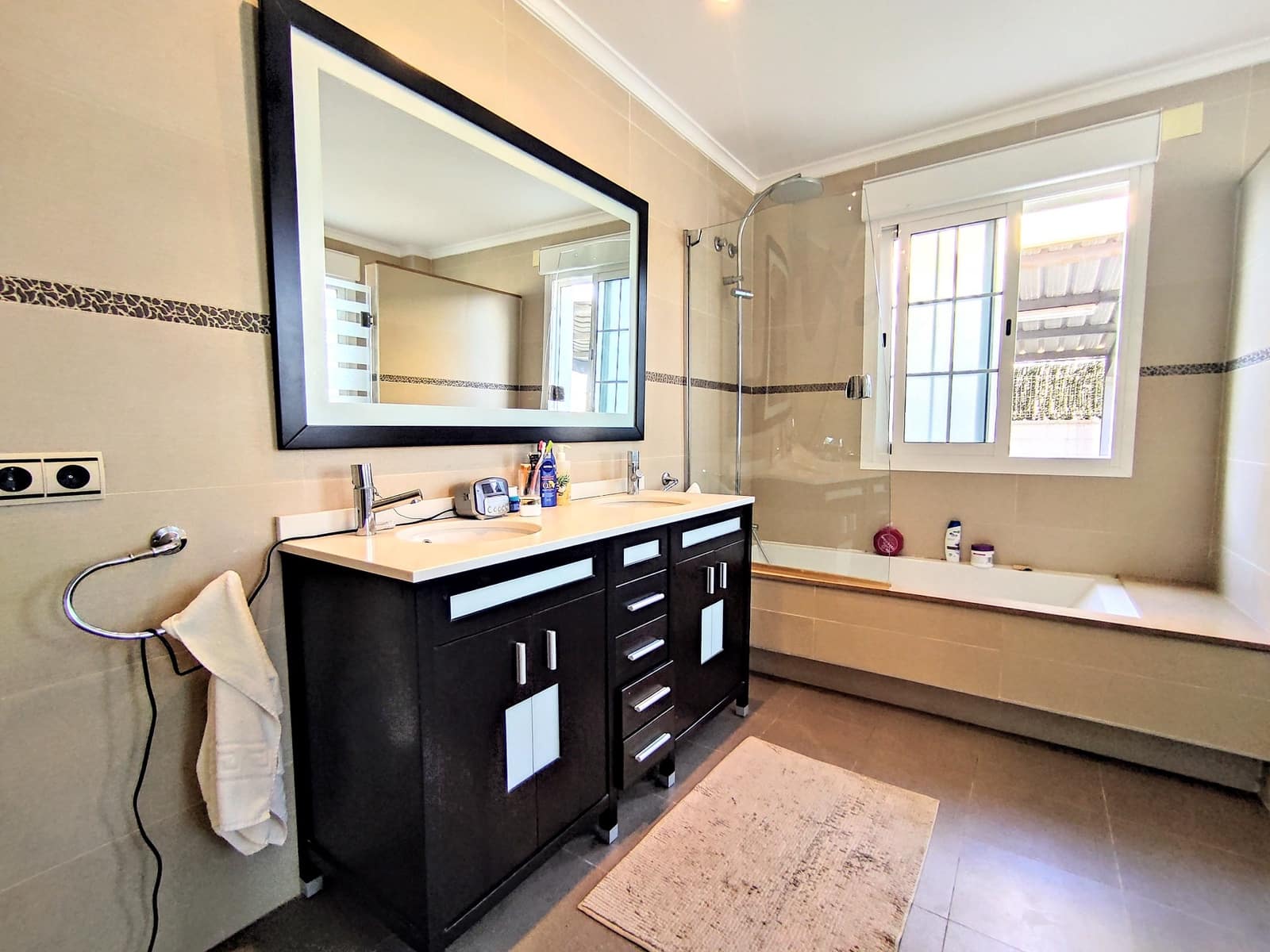 Chalet de 5 habitaciones en Daimús en venta con piscina - 599.000 € (Ref: 9306316)