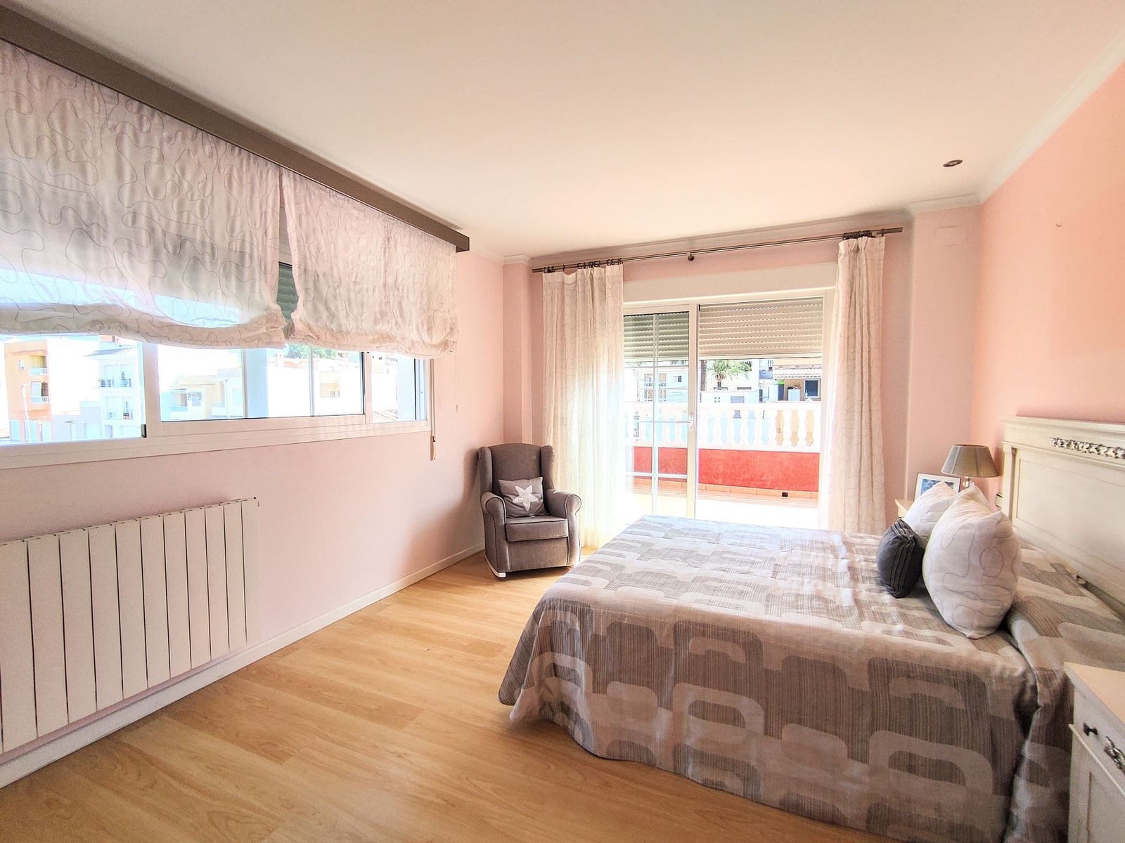 Chalet de 5 habitaciones en Daimús en venta con piscina - 599.000 € (Ref: 9306316)