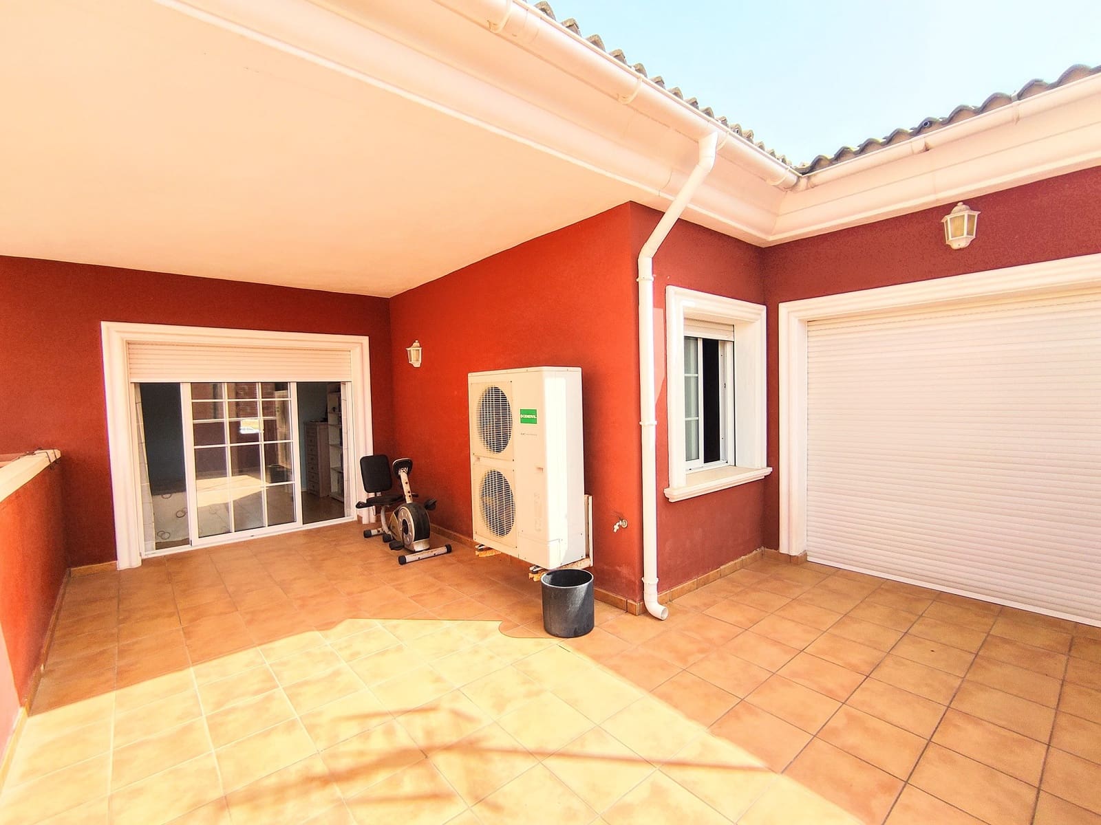 Chalet de 5 habitaciones en Daimús en venta con piscina - 599.000 € (Ref: 9306316)