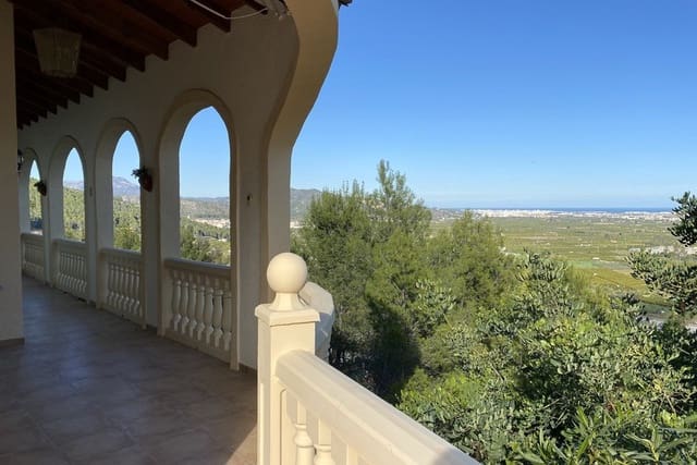 3 bedroom Villa for sale in Ador with pool - € 449,000 (Ref: 9306317)