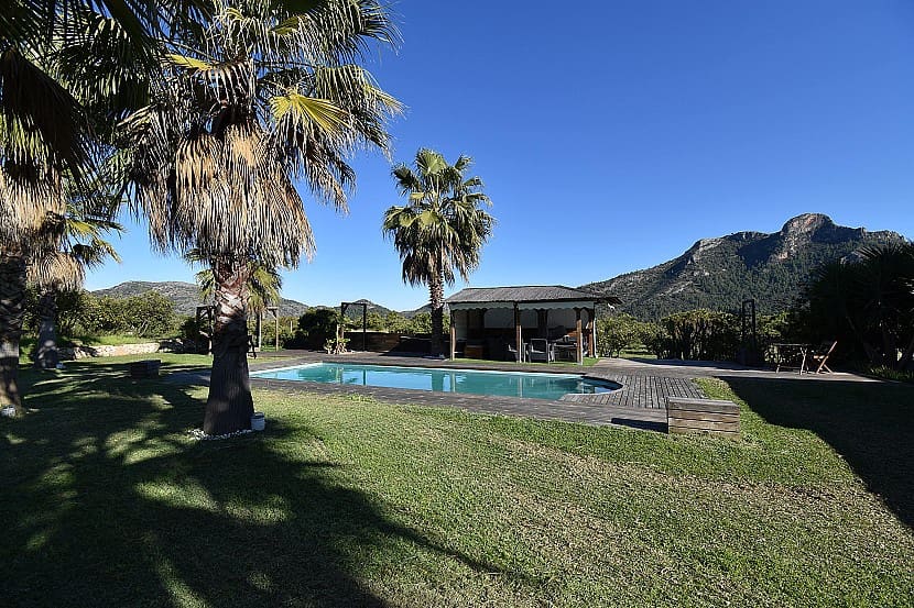 9 slaapkamer Villa te koop in Gandia met zwembad - € 990.000 (Ref: 9306319)