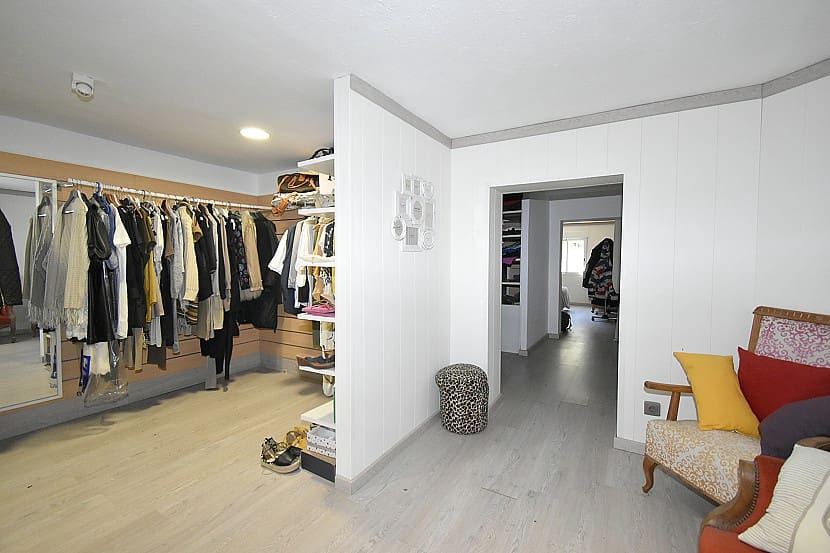 9 slaapkamer Villa te koop in Gandia met zwembad - € 990.000 (Ref: 9306319)