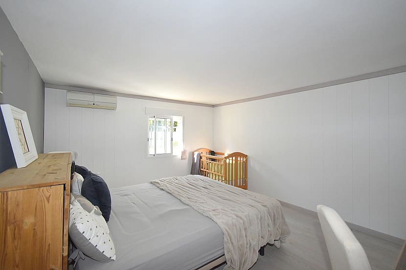 9 slaapkamer Villa te koop in Gandia met zwembad - € 990.000 (Ref: 9306319)