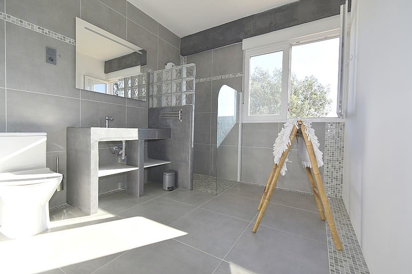 9 slaapkamer Villa te koop in Gandia met zwembad - € 990.000 (Ref: 9306319)