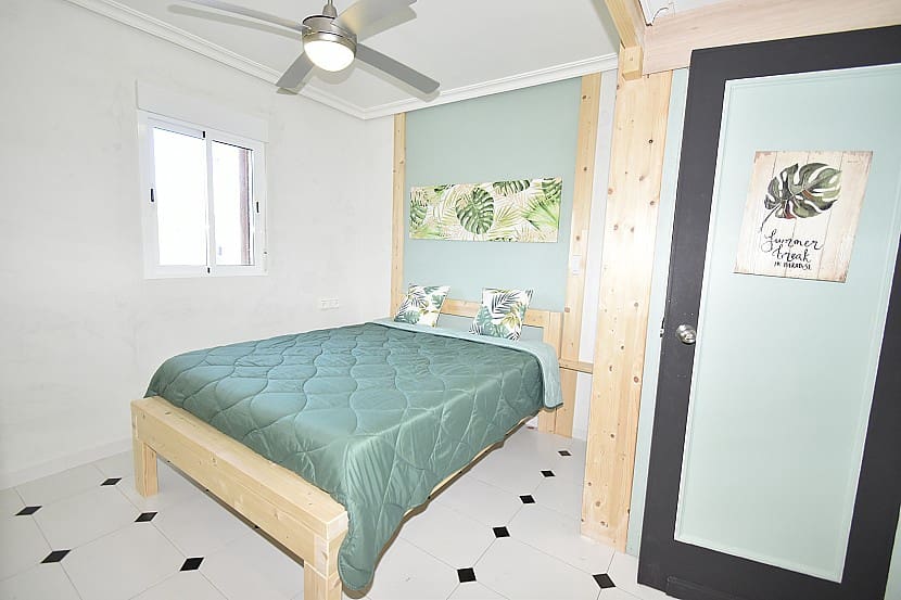 9 slaapkamer Villa te koop in Gandia met zwembad - € 990.000 (Ref: 9306319)