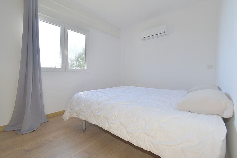 9 slaapkamer Villa te koop in Gandia met zwembad - € 990.000 (Ref: 9306319)