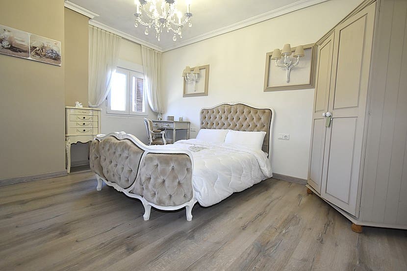 9 slaapkamer Villa te koop in Gandia met zwembad - € 990.000 (Ref: 9306319)