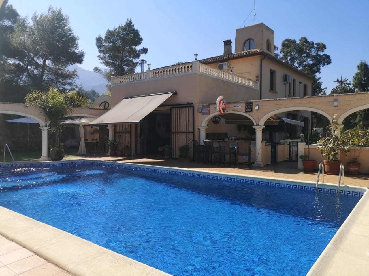 7 soveværelse Villa til salg i Gandia med swimmingpool - € 695.000 (Ref: 9306322)