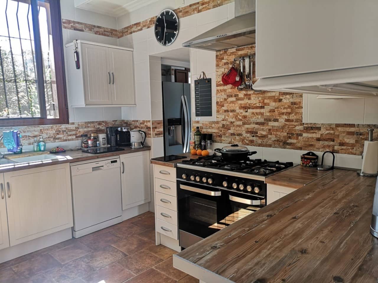 7 soveværelse Villa til salg i Gandia med swimmingpool - € 695.000 (Ref: 9306322)