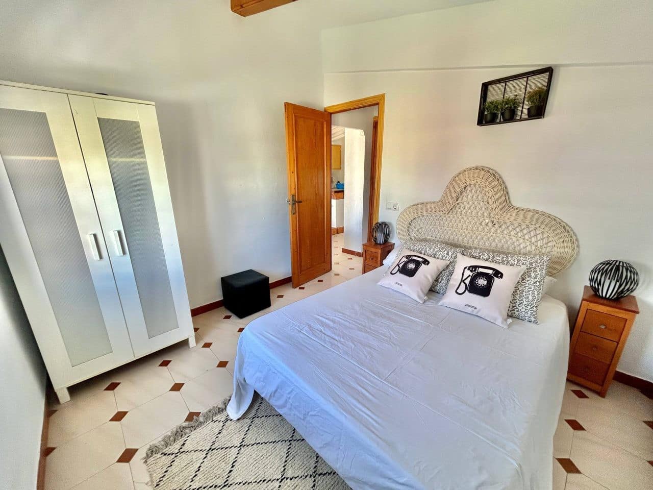 7 soveværelse Villa til salg i Oliva - € 399.000 (Ref: 9306323)