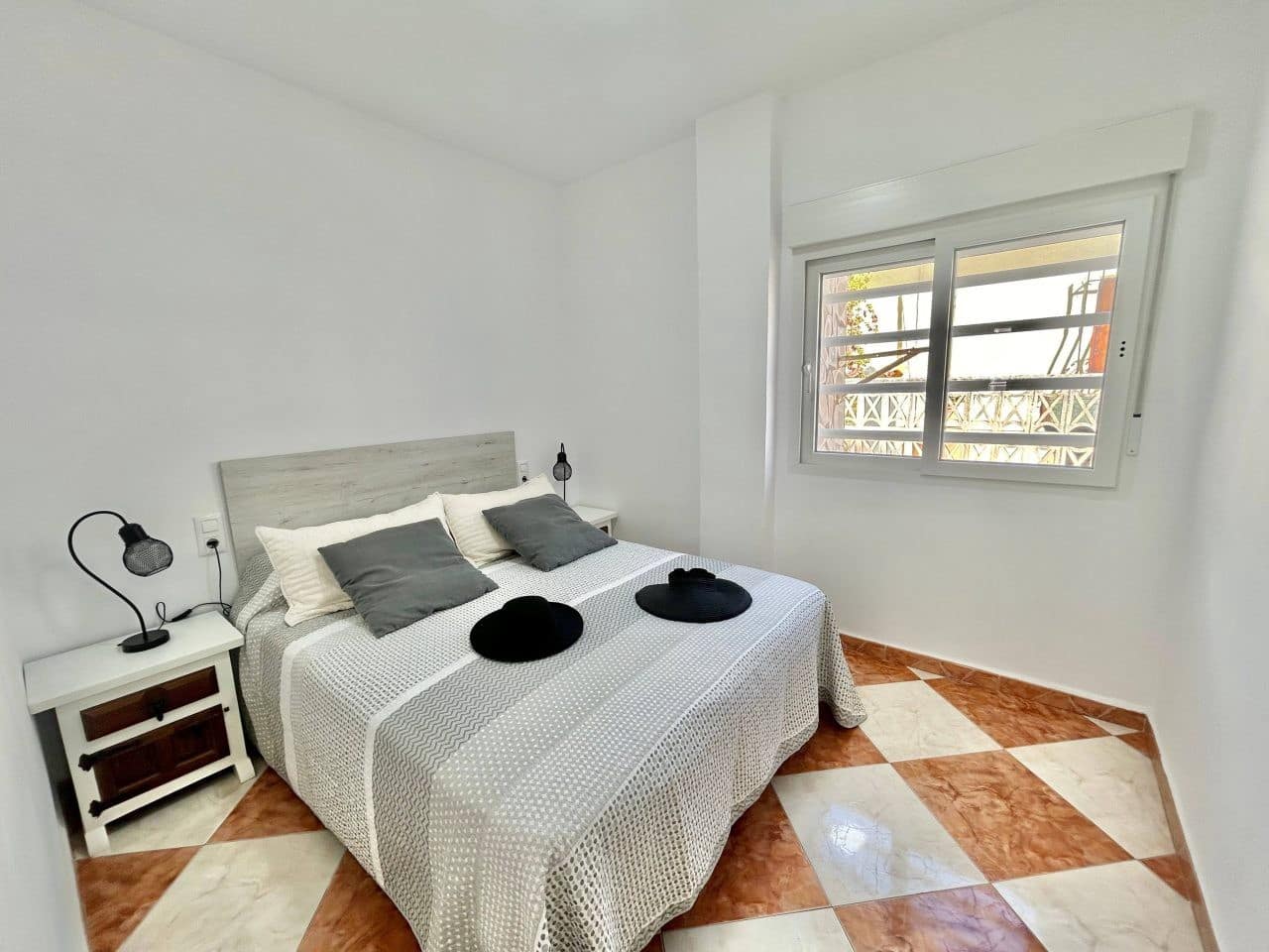 7 soveværelse Villa til salg i Oliva - € 399.000 (Ref: 9306323)