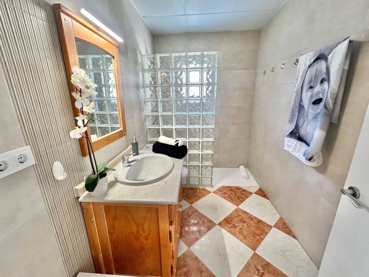 7 soveværelse Villa til salg i Oliva - € 399.000 (Ref: 9306323)