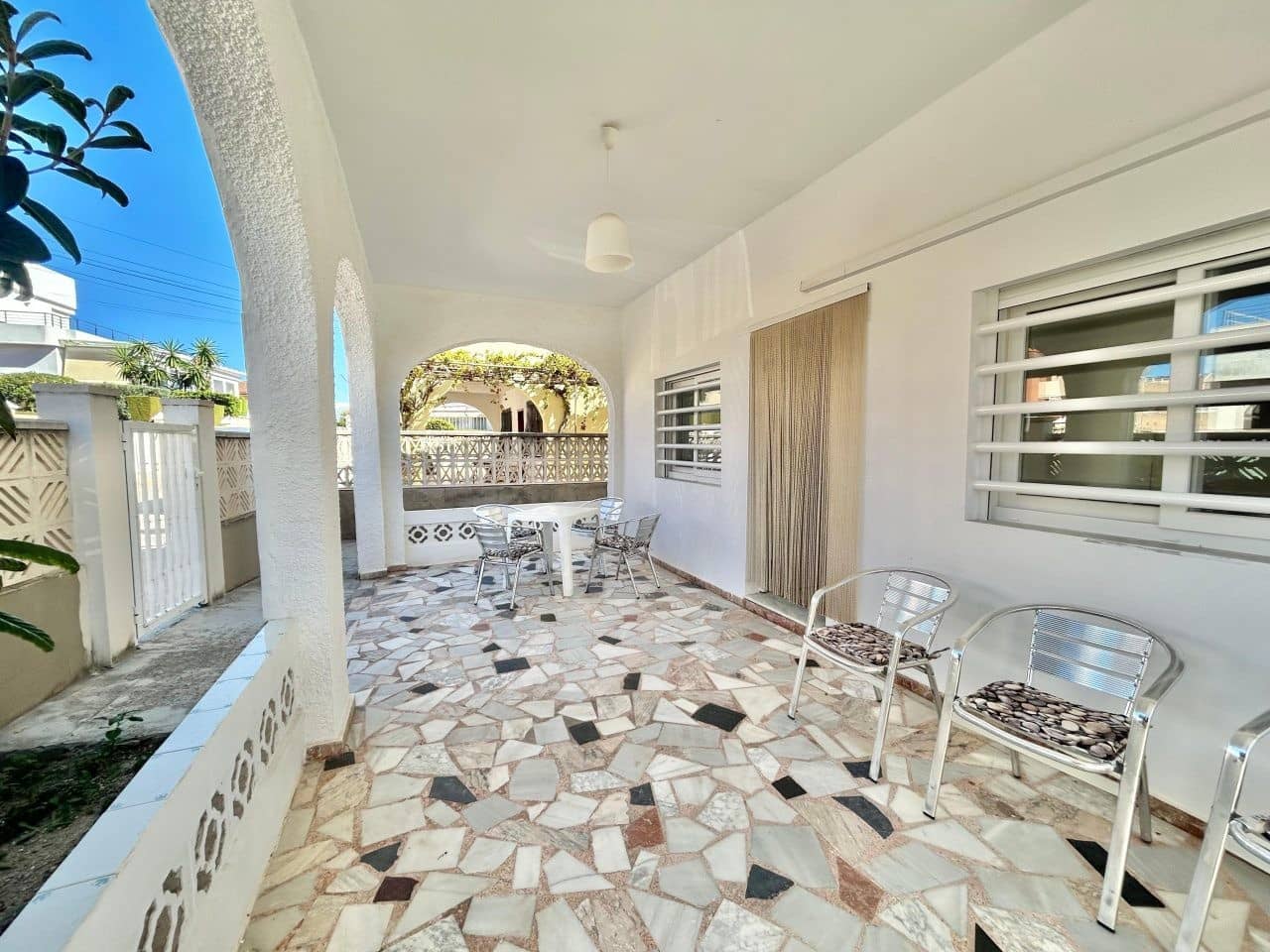 7 soveværelse Villa til salg i Oliva - € 399.000 (Ref: 9306323)