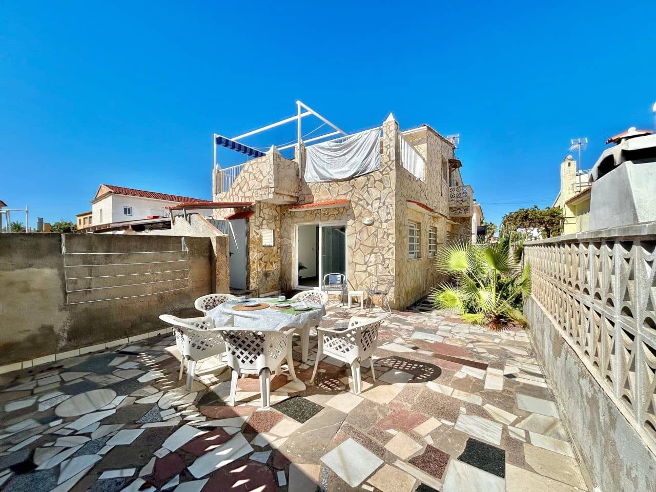 7 soveværelse Villa til salg i Oliva - € 399.000 (Ref: 9306323)