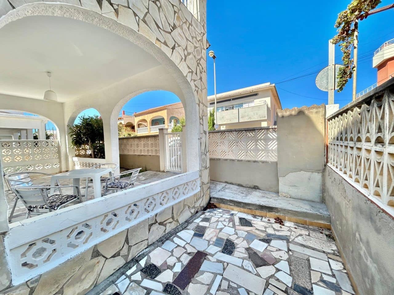 7 soveværelse Villa til salg i Oliva - € 399.000 (Ref: 9306323)