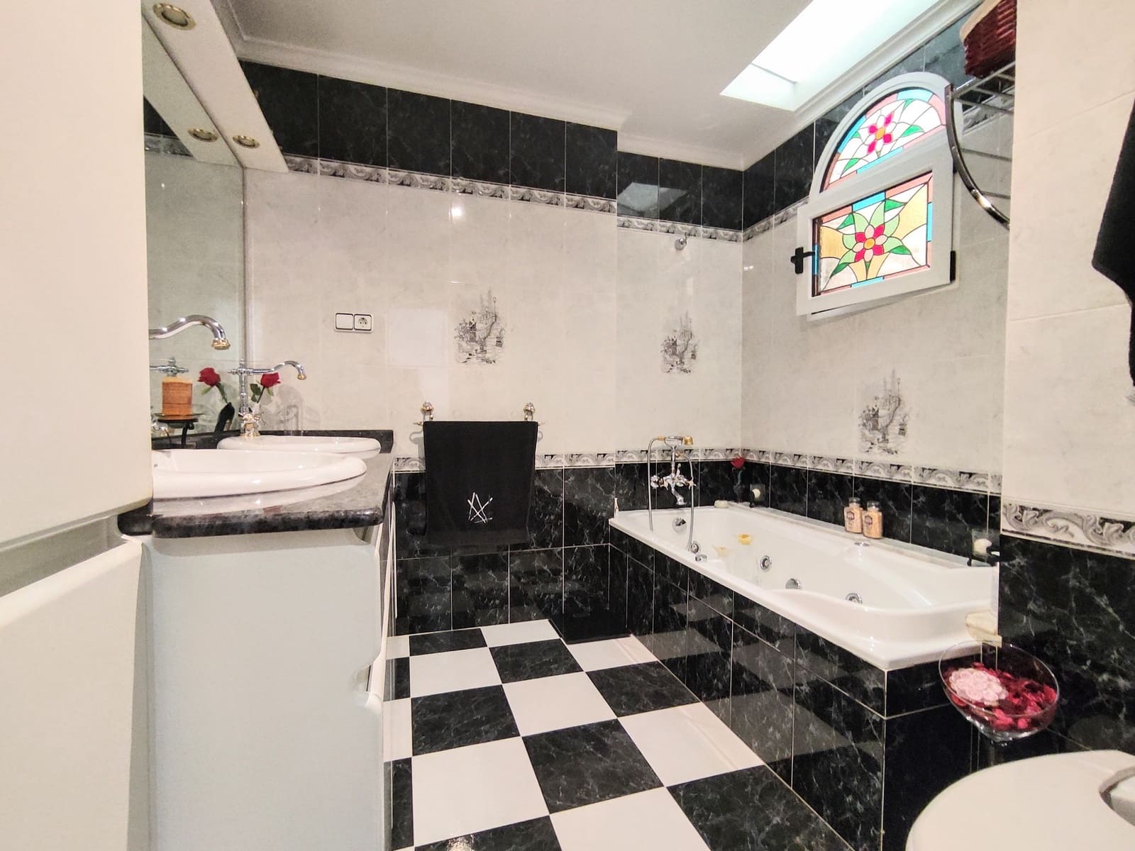 3 soveværelse Lejlighed til salg i La Font d'En Carros - € 170.000 (Ref: 9306324)