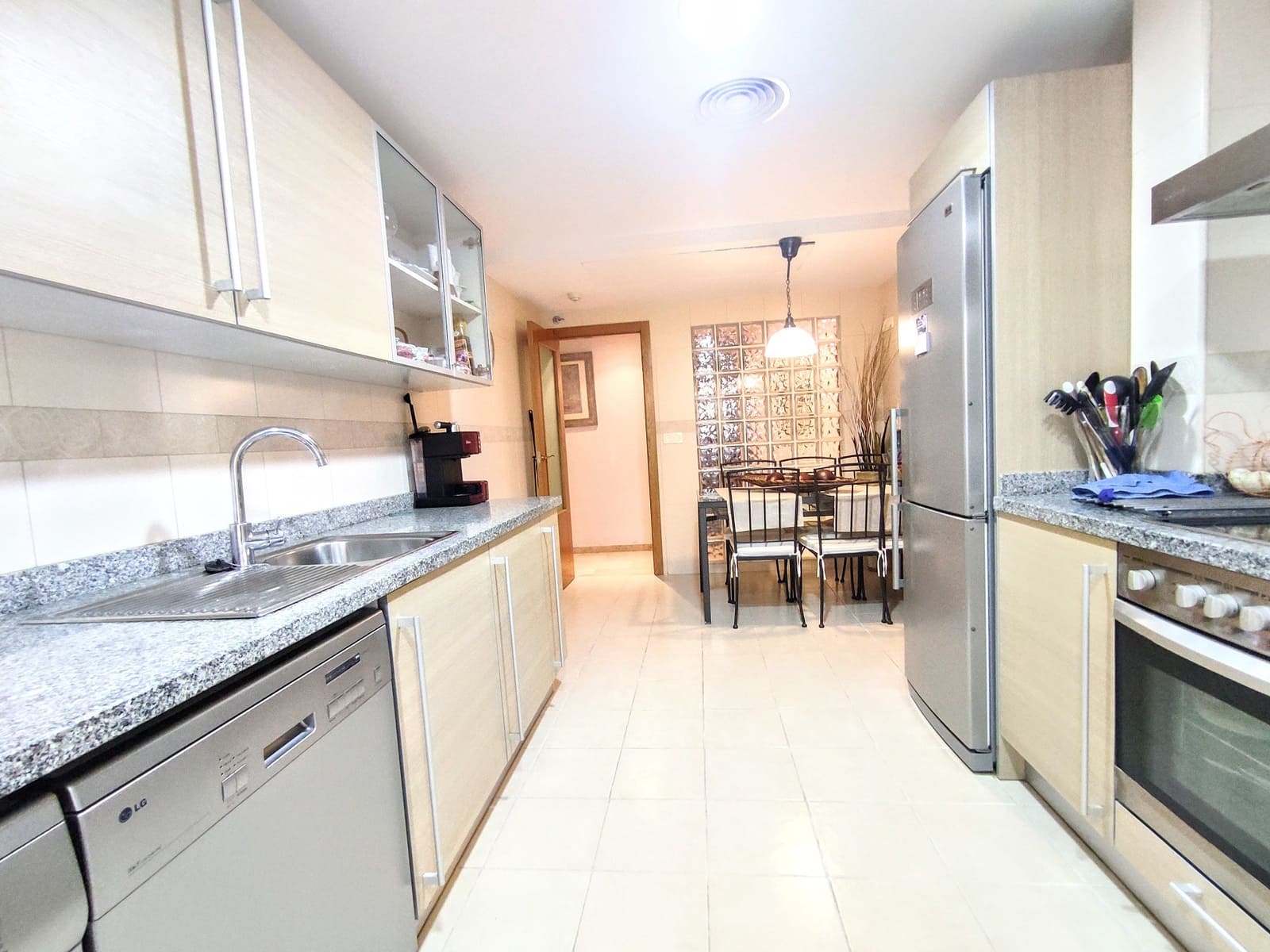 4 makuuhuone Huoneisto myytävänä paikassa Oliva - 199 000 € (Ref: 9306325)