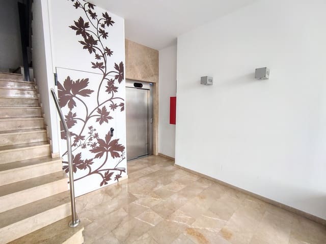 4 soveværelse Lejlighed til salg i Oliva - € 199.000 (Ref: 9306325)