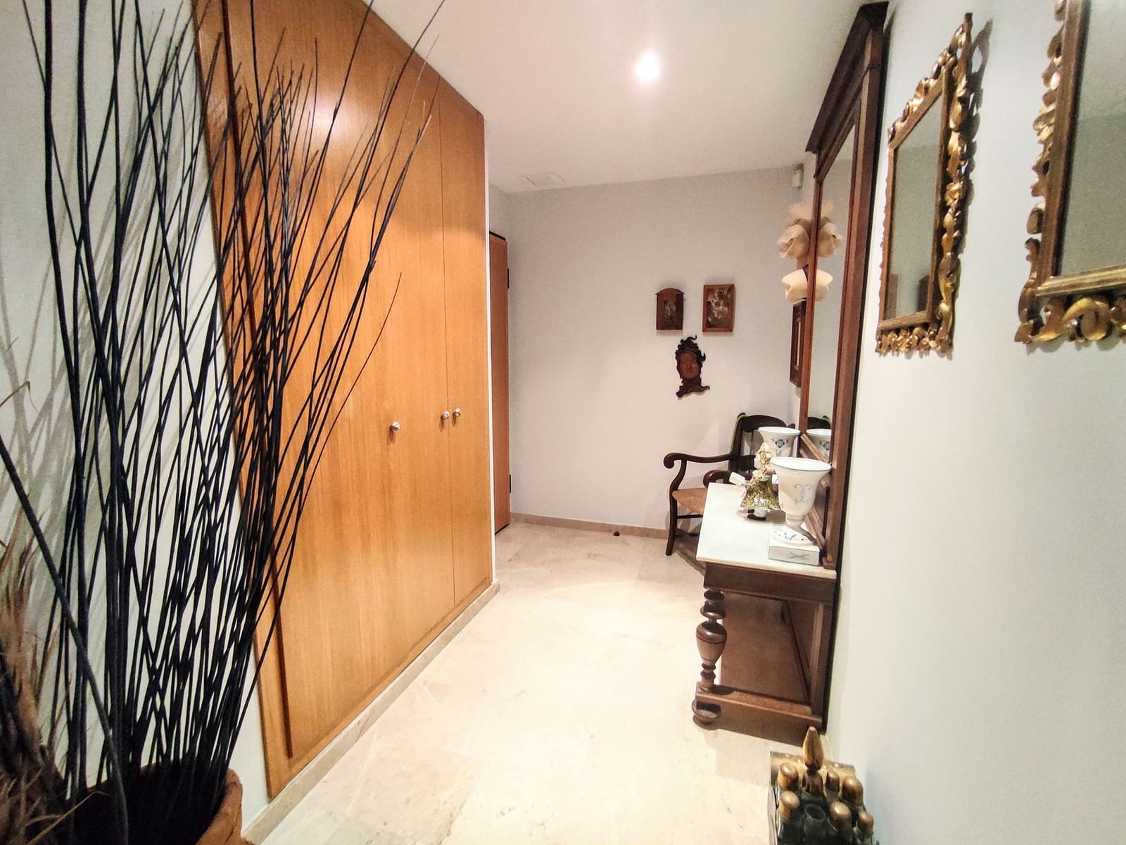 4 makuuhuone Huoneisto myytävänä paikassa Oliva - 199 000 € (Ref: 9306325)