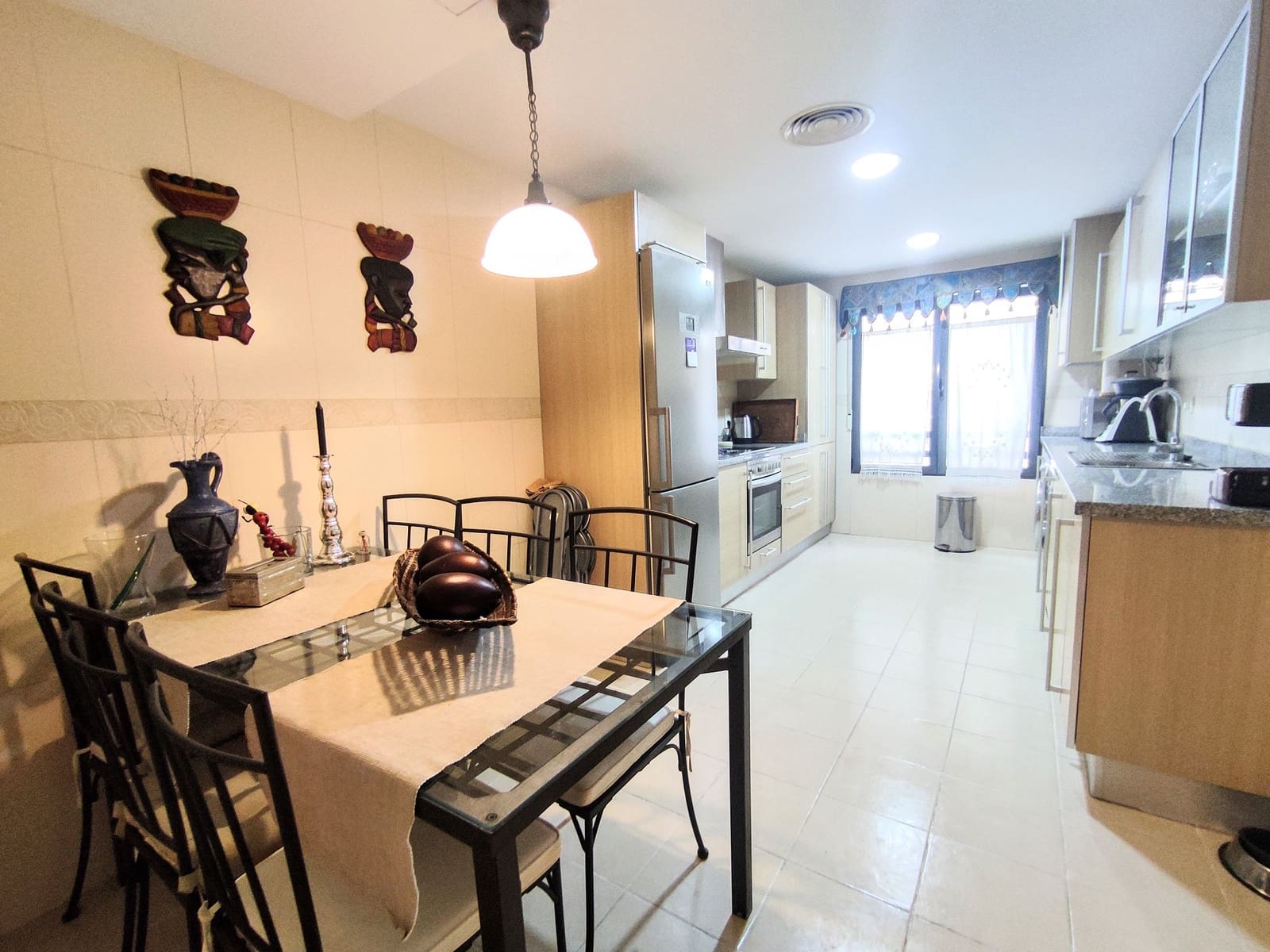 4 makuuhuone Huoneisto myytävänä paikassa Oliva - 199 000 € (Ref: 9306325)