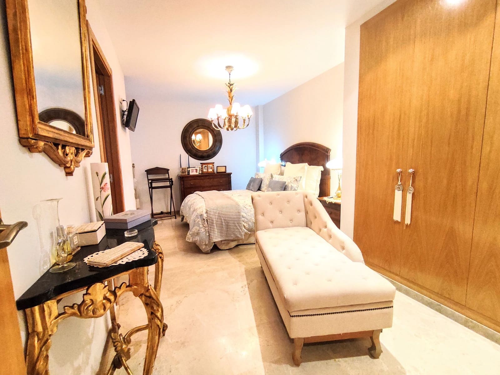 4 makuuhuone Huoneisto myytävänä paikassa Oliva - 199 000 € (Ref: 9306325)