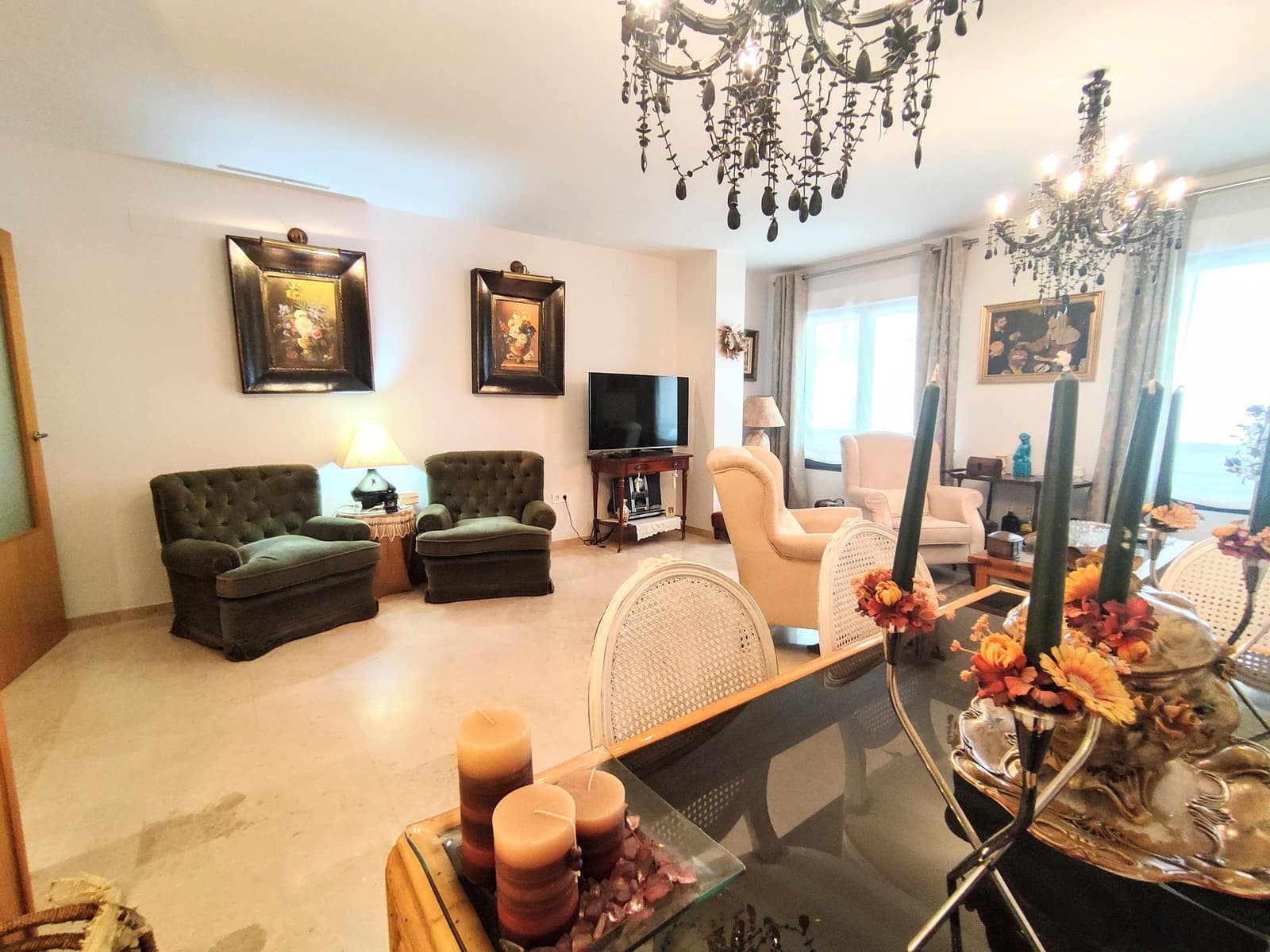 4 makuuhuone Huoneisto myytävänä paikassa Oliva - 199 000 € (Ref: 9306325)