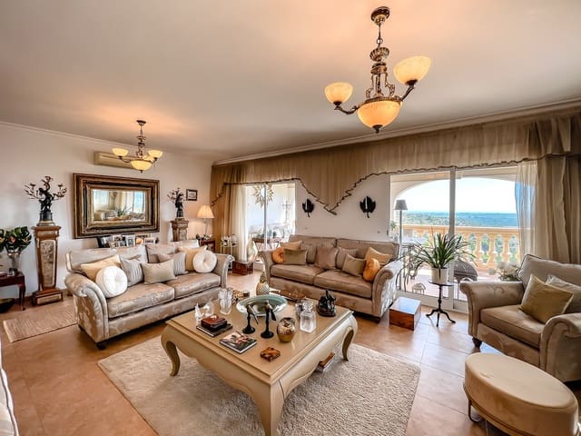 5 bedroom Villa for sale in Pego with pool - € 699,000 (Ref: 9308342)